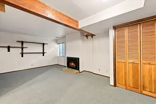 1554 E 5600 S, Holladay, UT 84121 - Photo 18