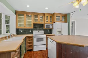 230 Temple Dr, River Heights, UT 84321 - Photo 10