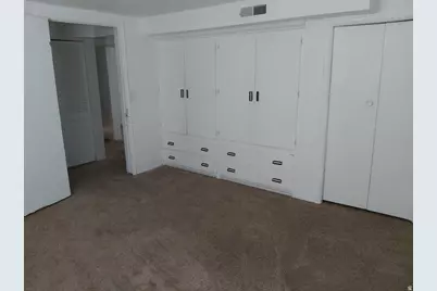 4832 W 3850 S, West Valley, UT 84120 - Photo 32