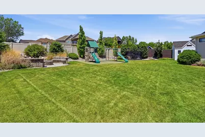 10676 S Urban Ridge Cv W, South Jordan, UT 84095 - Photo 2