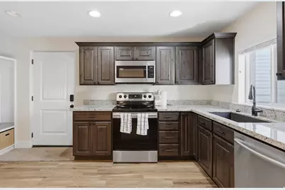 10676 S Urban Ridge Cv W, South Jordan, UT 84095 - Photo 50