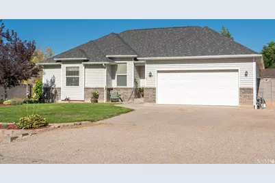 4426 N Utah Trl W, Enoch, UT 84721 - Photo 2