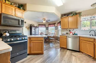 4426 N Utah Trl W, Enoch, UT 84721 - Photo 6