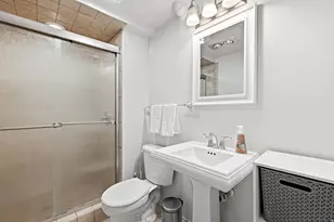 102 E Oakridge Dr S, Bountiful, UT 84010 - Photo 34