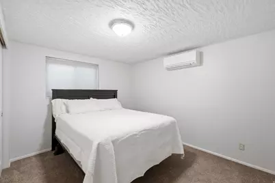 102 E Oakridge Dr S, Bountiful, UT 84010 - Photo 32
