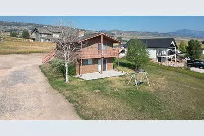 2519 S Country Club Cir #21, Garden City, UT 84028 - Photo 2