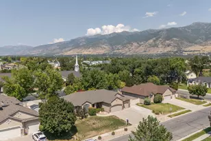 319 E 2300 Res S, Kaysville, UT 84037 - Photo 4
