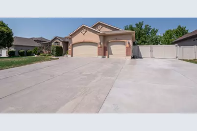319 E 2300 Res S, Kaysville, UT 84037 - Photo 12