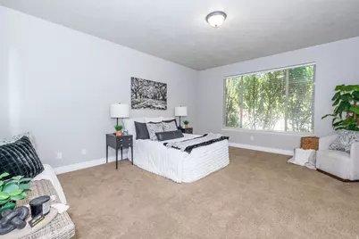 319 E 2300 Res S, Kaysville, UT 84037 - Photo 36