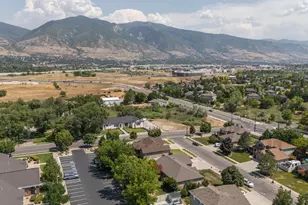 319 E 2300 Res S, Kaysville, UT 84037 - Photo 6