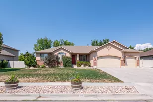 319 E 2300 Res S, Kaysville, UT 84037 - Photo 8
