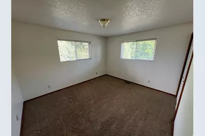 2372 W 500 N, Vernal, UT 84078 - Photo 10