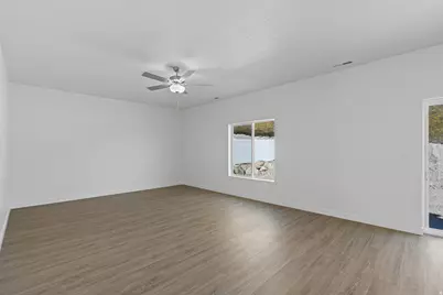 7272 Bald Eagle Way N, Eagle Mountain, UT 84005 - Photo 6