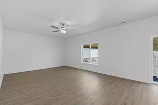 7272 Bald Eagle Way N, Eagle Mountain, UT 84005 - Photo 6