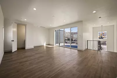 443 W 400 N #302, Salt Lake City, UT 84103 - Photo 2