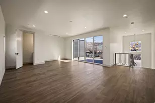 443 W 400 N, Salt Lake City, UT 84103 - Photo 2