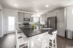 727 E 380 S, American Fork, UT 84003 - Photo 6