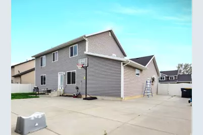 1354 W 1200 S, Clearfield, UT 84015 - Photo 20
