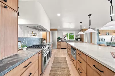 615 E Aloha Rd N, Salt Lake City, UT 84103 - Photo 14