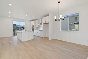 5469 N Saddle Stone Cir, Eagle Mountain, UT 84005 - Photo 4