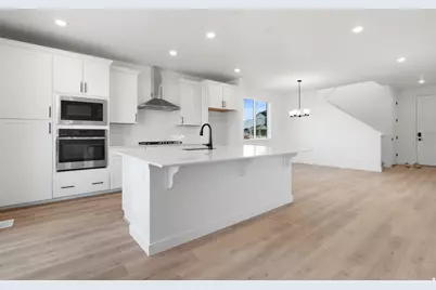 5469 N Saddle Stone Cir #530, Eagle Mountain, UT 84005 - Photo 2