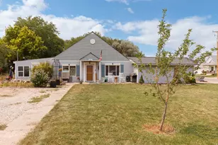 306 S 400 E, Salina, UT 84654 - Photo 2