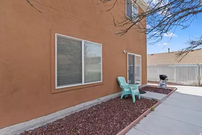 2146 W 5600 S #29, Roy, UT 84067 - Photo 28