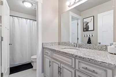 2146 W 5600 S #29, Roy, UT 84067 - Photo 26