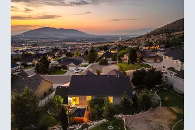 1092 E 300 S, Santaquin, UT 84655 - Photo 6