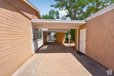 683 Mountainview Dr, Moab, UT 84532 - Photo 24