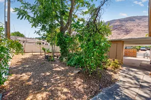 683 Mountainview Dr, Moab, UT 84532 - Photo 28
