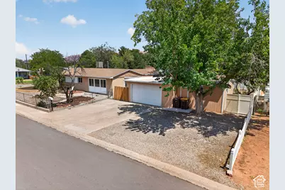 683 Mountainview Dr, Moab, UT 84532 - Photo 1
