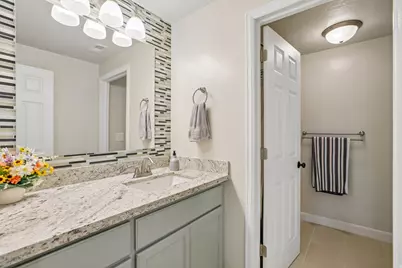 2819 E Hideout Cir N, Eagle Mountain, UT 84005 - Photo 20