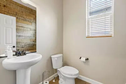 2819 E Hideout Cir N, Eagle Mountain, UT 84005 - Photo 22