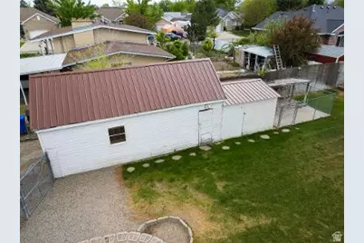 8686 S Temple Dr, West Jordan, UT 84088 - Photo 20