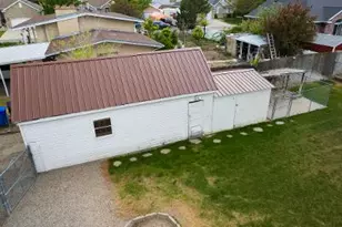 8686 S Temple Dr, West Jordan, UT 84088 - Photo 20