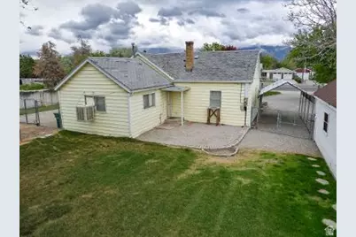 8686 S Temple Dr, West Jordan, UT 84088 - Photo 18
