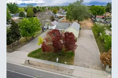 8686 S Temple Dr, West Jordan, UT 84088 - Photo 2