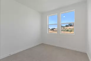 718 W Blue Magic Ln S, Midvale, UT 84047 - Photo 8