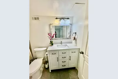 211 N 200 W, Salt Lake City, UT 84103 - Photo 50