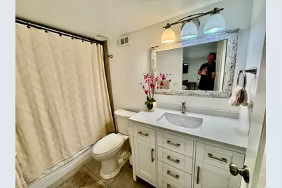 211 N 200 W, Salt Lake City, UT 84103 - Photo 52