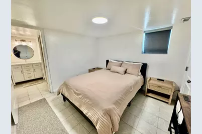 211 N 200 W, Salt Lake City, UT 84103 - Photo 54