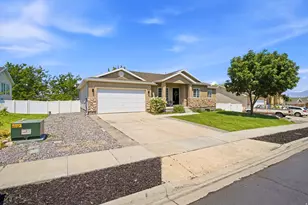 172 W Aruba Dr S, Saratoga Springs, UT 84045 - Photo 4