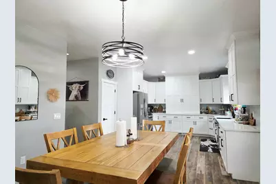 405 E 200 S, Elmo, UT 84521 - Photo 6