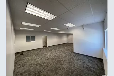 384 S Commerce Loop E, Orem, UT 84058 - Photo 6