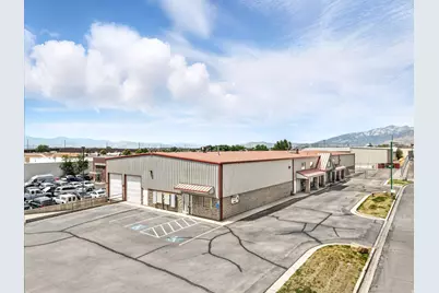 384 S Commerce Loop E, Orem, UT 84058 - Photo 2