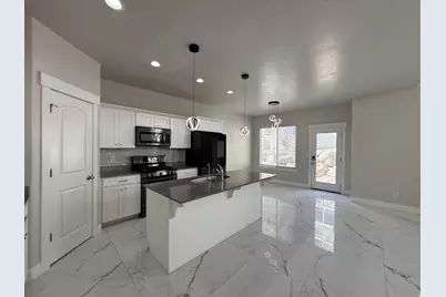 4347 W Bronson Ln S, Herriman, UT 84096 - Photo 2