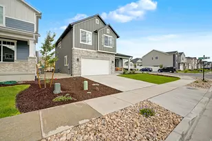 11974 S Mount Moran Way W, Herriman, UT 84096 - Photo 2