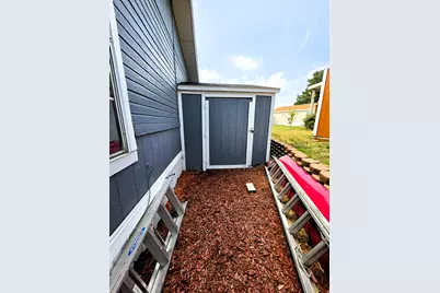 23 N Lakeview Dr, Layton, UT 84041 - Photo 20