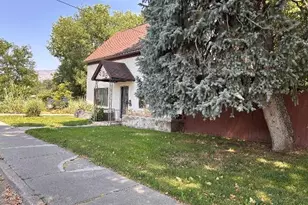 908 S Liberty E, Ogden, UT 84404 - Photo 2